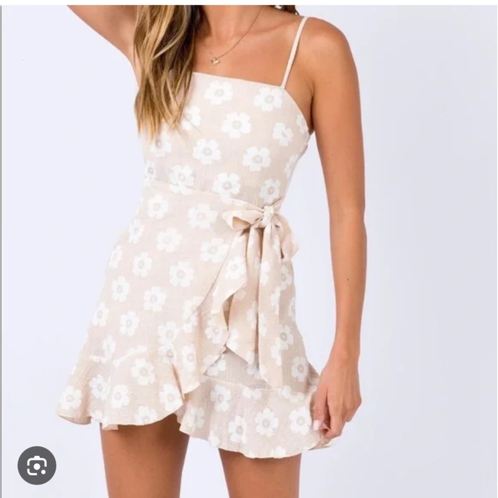 princess polly cream and white floral wrap mini dress